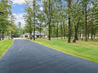 6912 Sugarhill Acres Dr, Texarkana, AR 71854