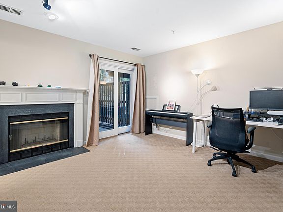 5th image of 5417 Whitley Park Ter #44