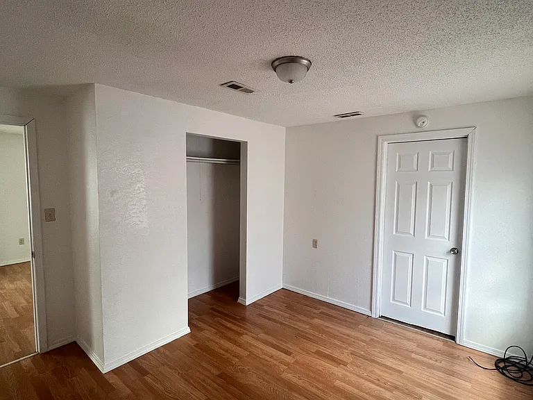 5418 Grey Dr — Photo 7