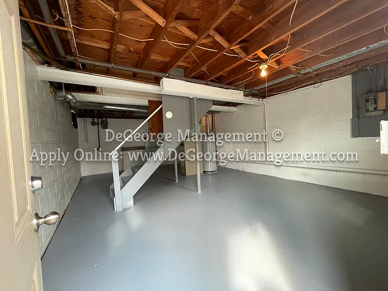 Bennington Townhomes — Photo 46