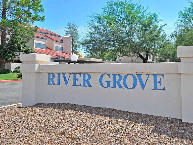 4279 N River Grove Cir — Photo 8