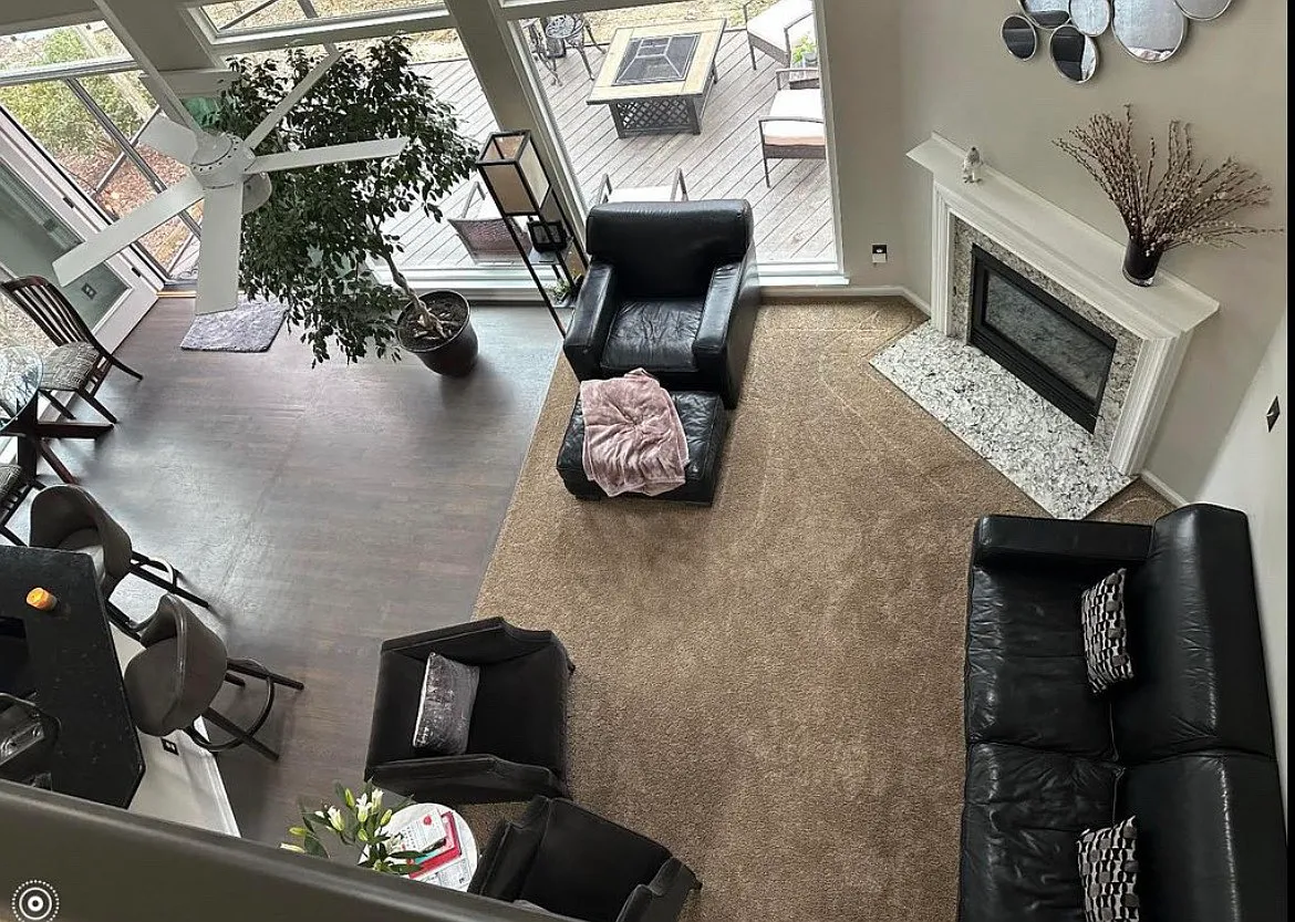 519 Delburg St — Photo 4