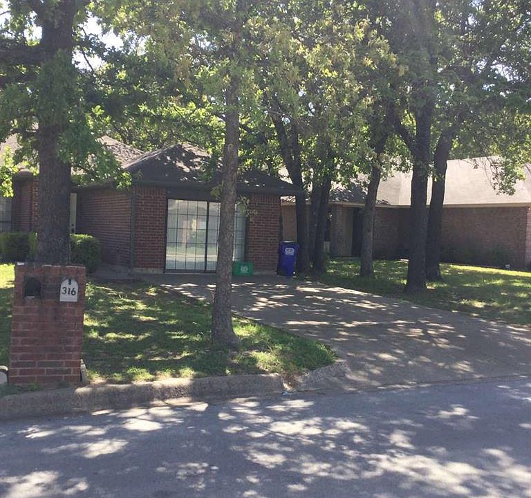 1st image of 316 Lochridge Dr