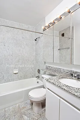 Rented by Mirador Real Estate | media 18