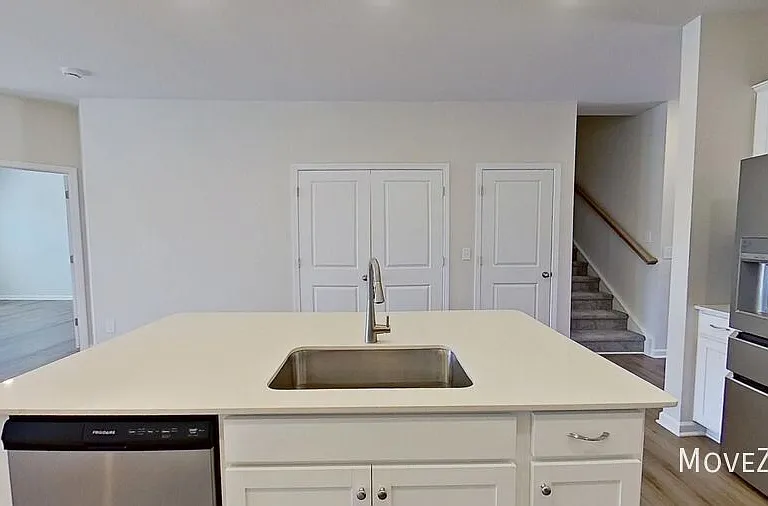 12 Fernhill Ln — Photo 14