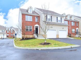 6493 Ash Rock Cir, Westerville, OH 43081
