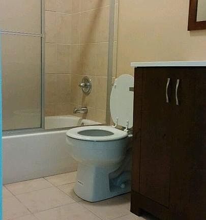 4th image of 726 S Gramercy Pl
