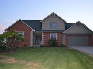 3306 Buckingham Ct, Sedalia, MO 65301