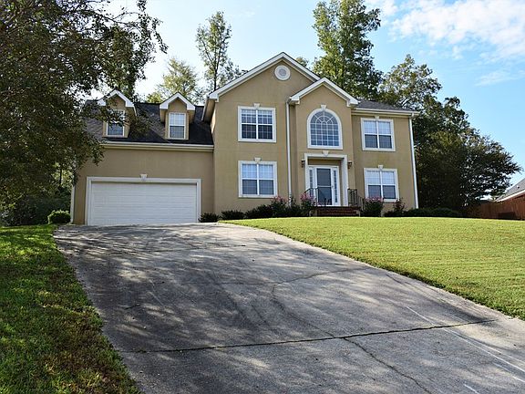 3rd image of 4710 Walnut Hill Dr