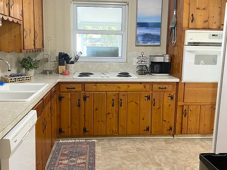 24 Gilmore Dr — Photo 6