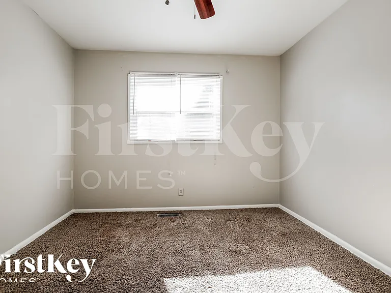3085 Piper Dr — Photo 10