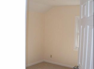 31 Birch Rd, Rocky Hill, CT 06067