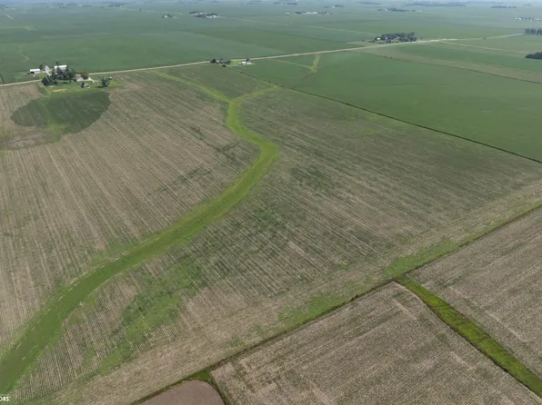 4 150th St, Dike, IA 50624