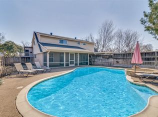 549 Summit Dr, Richardson, TX 75081