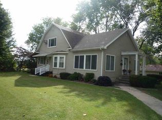 117 W Coal St, Bicknell, IN 47512