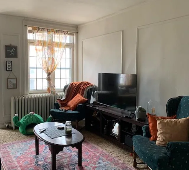 2218 N Summit Ave #201 — Photo 9