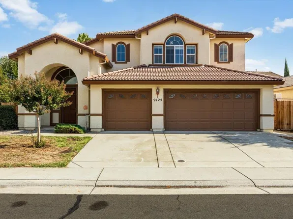 9122 Four Seasons Dr, Elk Grove, CA 95624