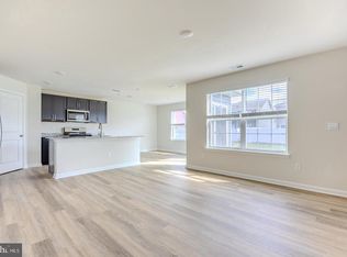 110 Charing Cross Dr, Stephens City, VA 22655