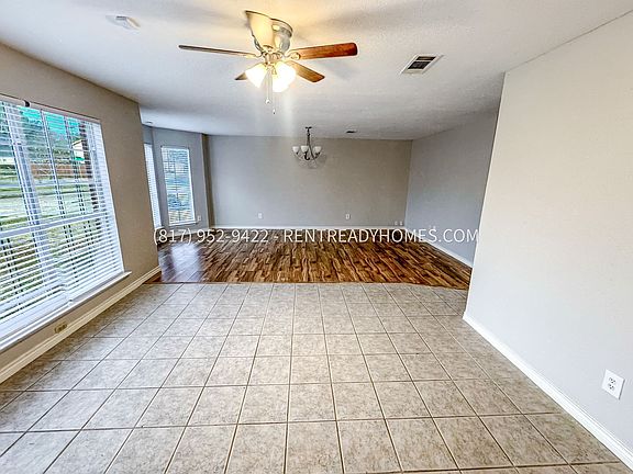 2nd image of 2410 Richfield Dr