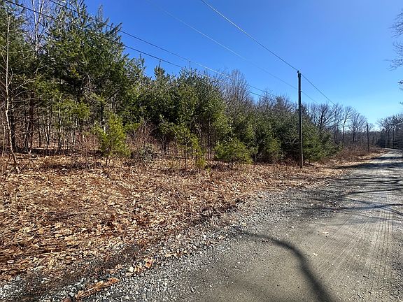 2nd image of 3-8 Beulah Land Rd