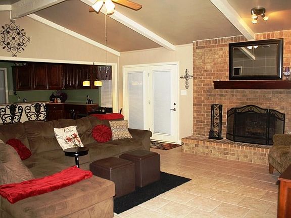 4th image of 212 Ferndale Dr