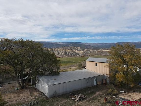 3rd image of 14951 & 14594 Cliffside Road