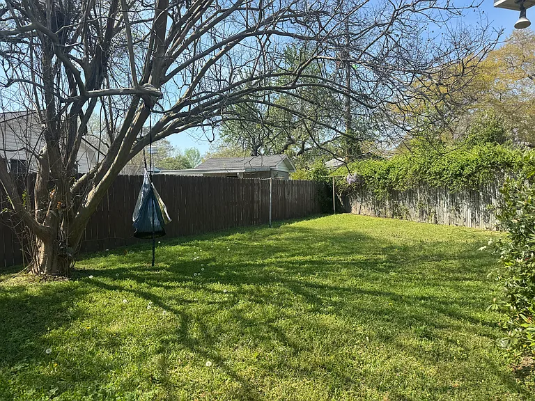 1527 S Kilbourne Rd — Photo 27