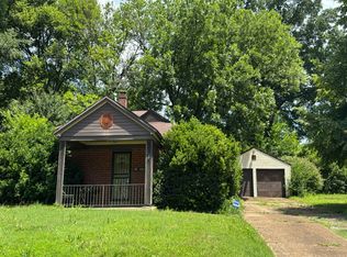 2762 Garden Ln, Memphis, TN 38111