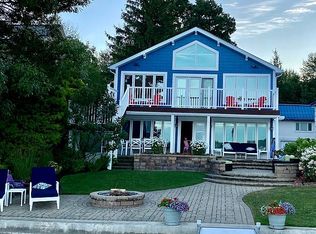 8550 Cherry Point Rd, Manitou Beach, MI 49253
