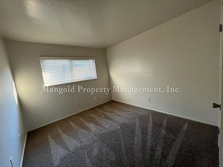Arkwright Apartments — Photo 6
