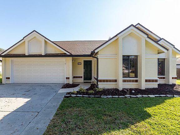 2nd image of 875 Bright Meadow Dr