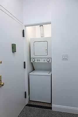 3rd image of 2534 36th St #1A