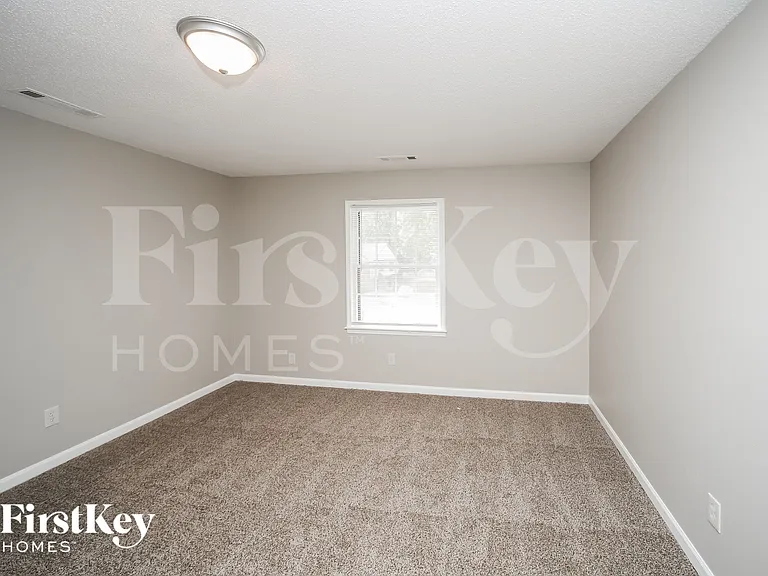 7006 Loddon Cv — Photo 6