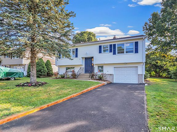 4th image of 77 Meadow Lark Road