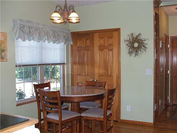 4th image of 3843 Kelsey Ct