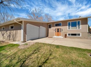 3513 Chapel Valley Rd, Rapid City, SD 57702