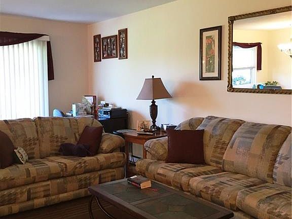 4th image of 4 Germonds Vlg APT 5