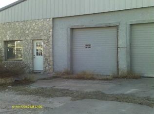 220 N Houston St, Comanche, TX 76442