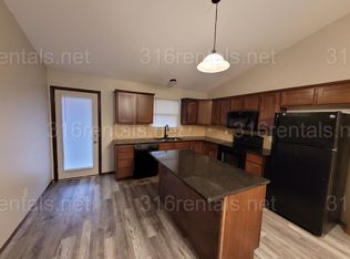 2347 S Goebel Cir #0, Wichita, KS 67207