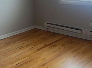 714 W 111th St APT 2N, Chicago, IL 60628