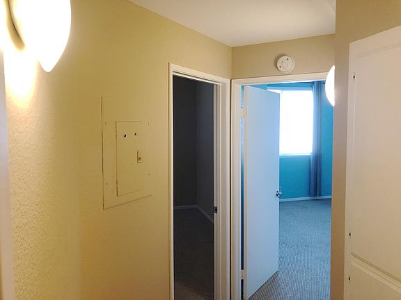 5th image of 528 E San Jose Ave APT 102