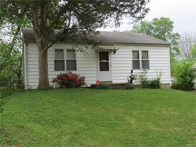 1st image of 444 Scenic Dr