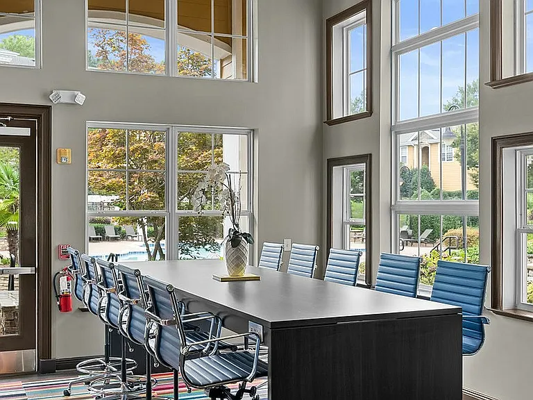 Cottonwood Reserve Apt Cowork Workspace in Charlotte Nc