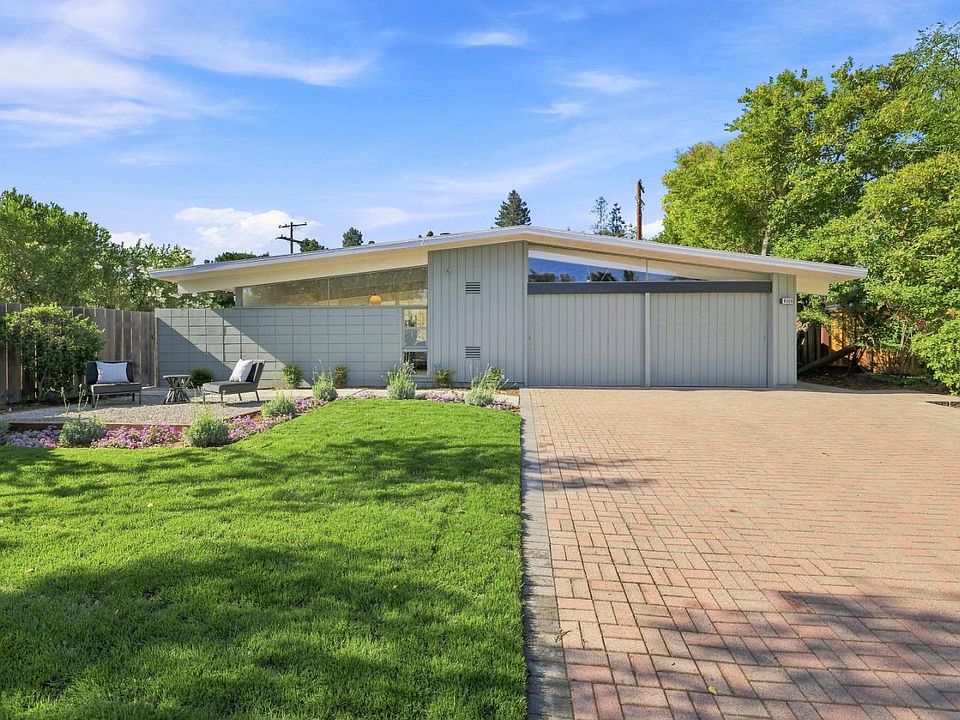 1st image of 4066 Ben Lomond Dr
