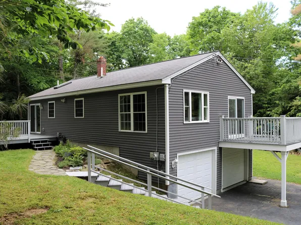 1 Texico Drive, Gray, ME 04039