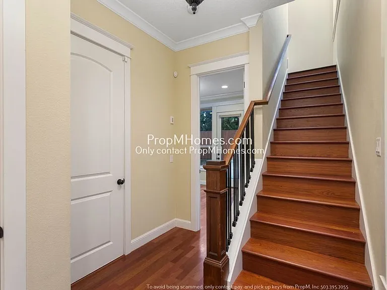5129 N Williams Ave — Photo 3