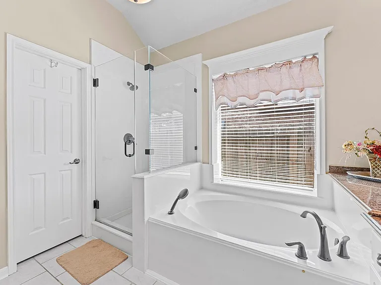 2214 Lashley Ct — Photo 25