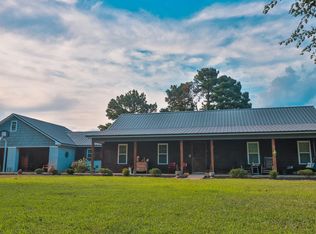 60011 Summerford Dr, Smithville, MS 38870