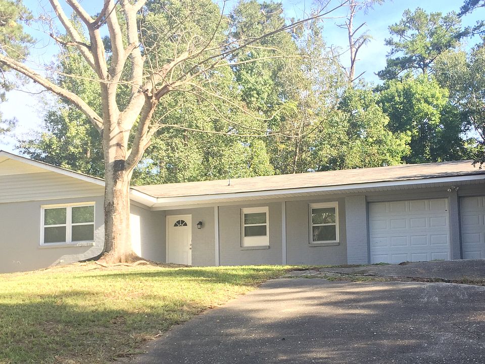 1st image of 229 Northwood Dr