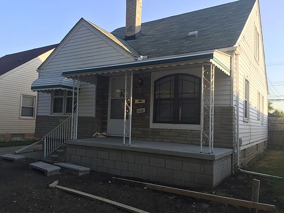 5th image of 2166 White Ave